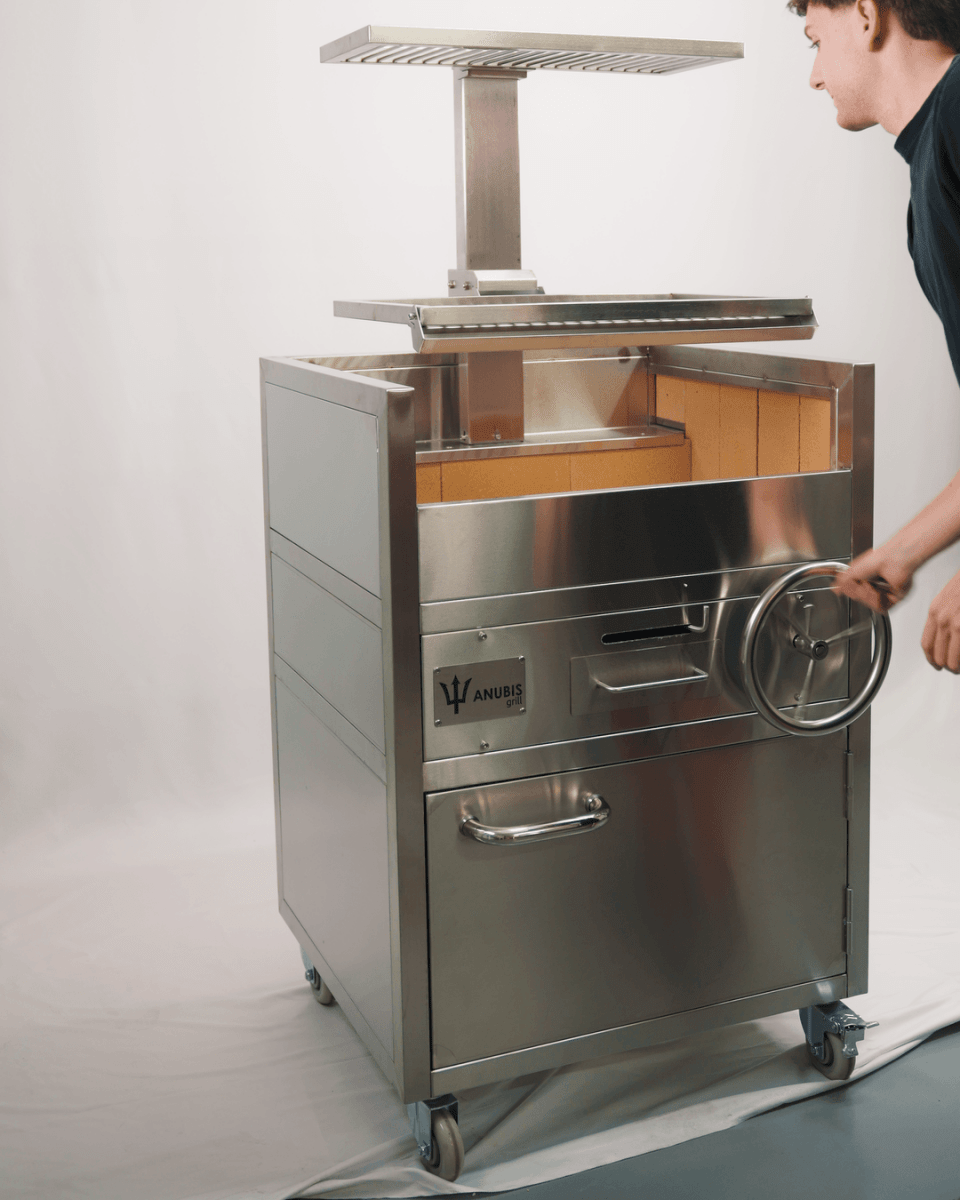 Parrilla Monoblock Profesional Elevable Con Atemperador - Anubis Grill