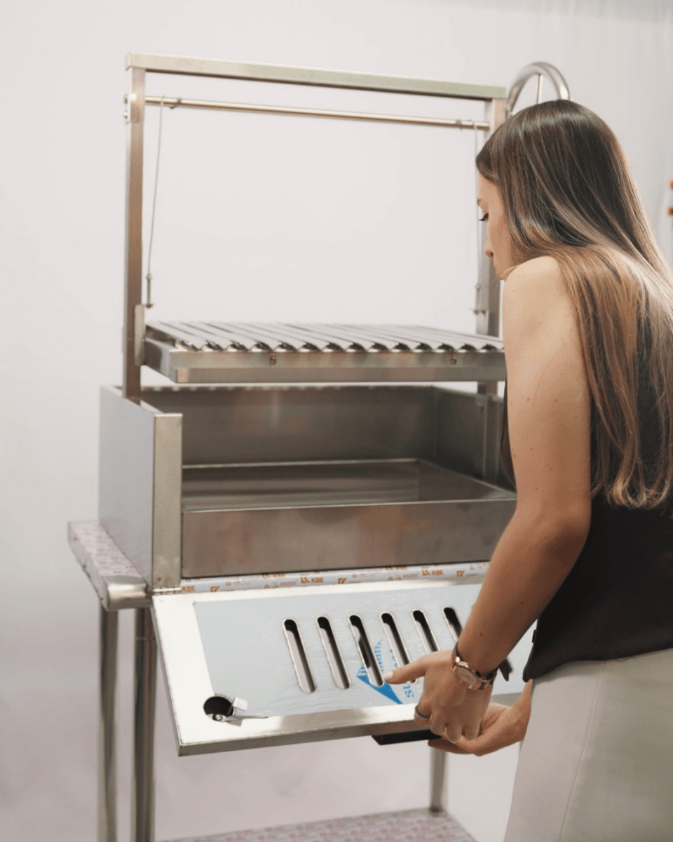 Parrilla Semiprofesional Elevable - Anubis Grill